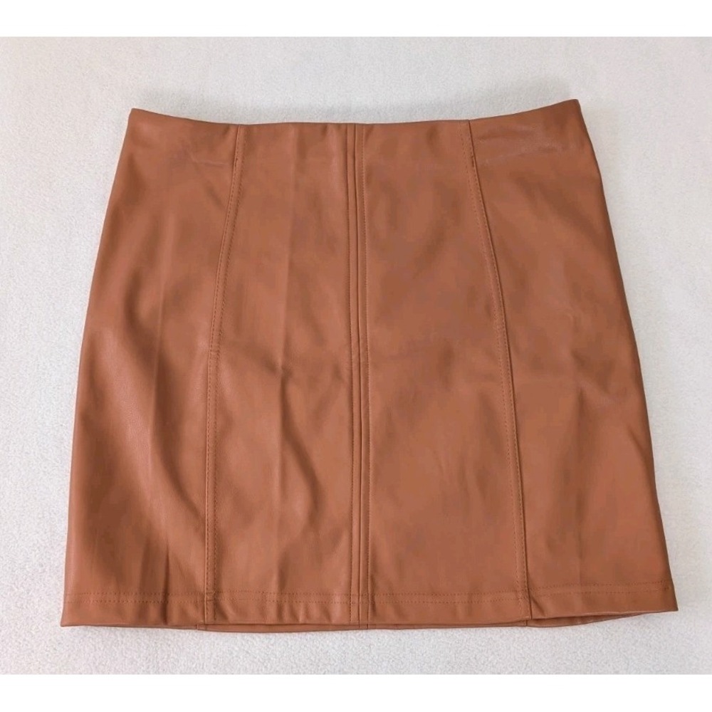 Altar'd State Faux Leather Skirt Large Brown Back Zip 17" Long 31" Waist NEW